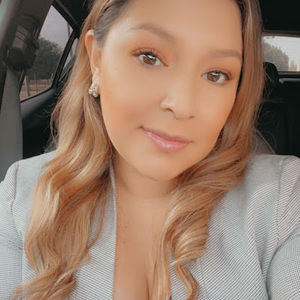 Meet your Posher, Karina